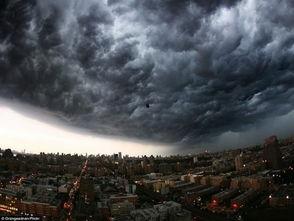 暴风雨事件,城市应对紧急救援与重建挑战